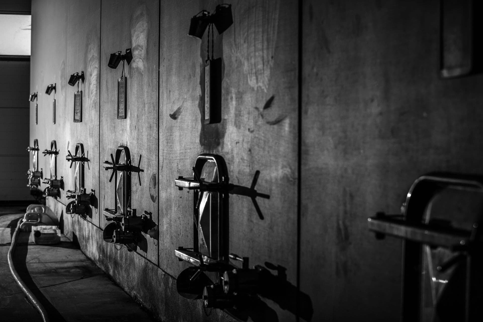 Cuves béton de vinification du domaine